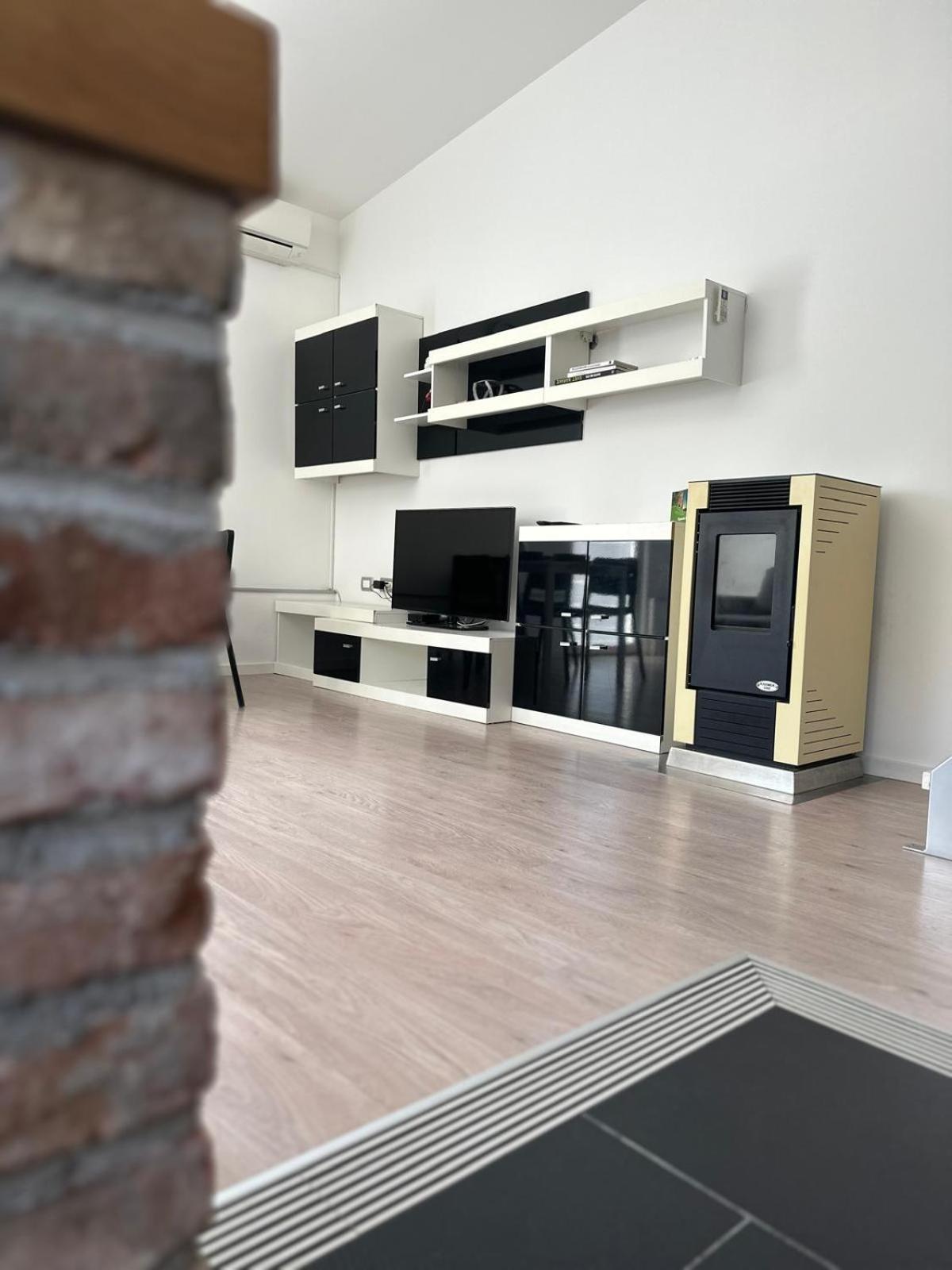 Apartment Stucin Vipava Bagian luar foto